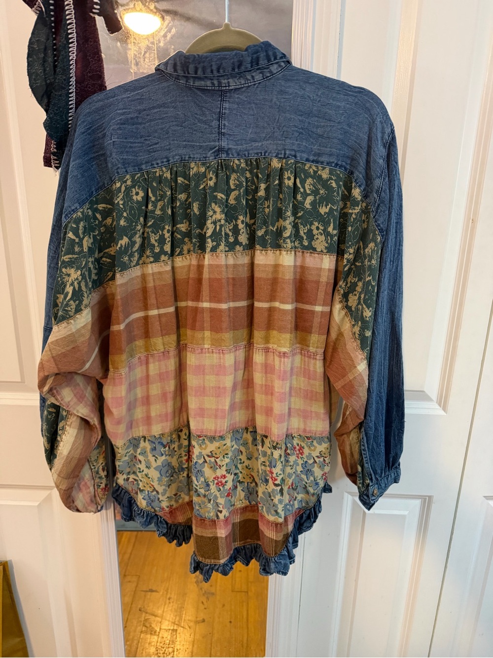 Young Threads Patchwork Rodeo Top Size Medium - Picture 2 of 6